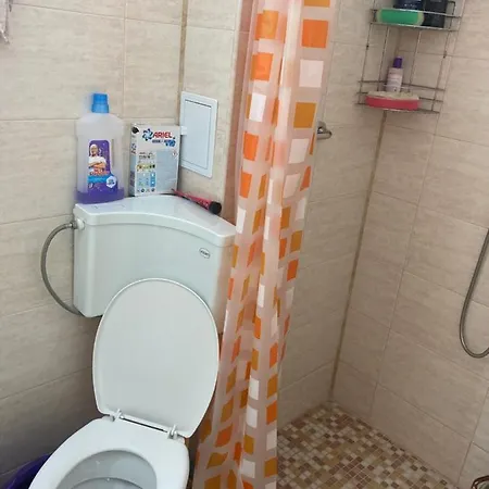 211 Alfa La Cheie Apartmán *